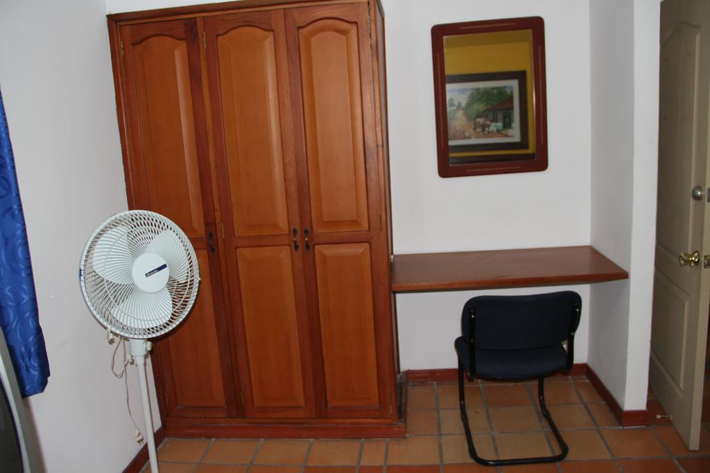 Hotel Castillo Real 아르메니아 객실 사진