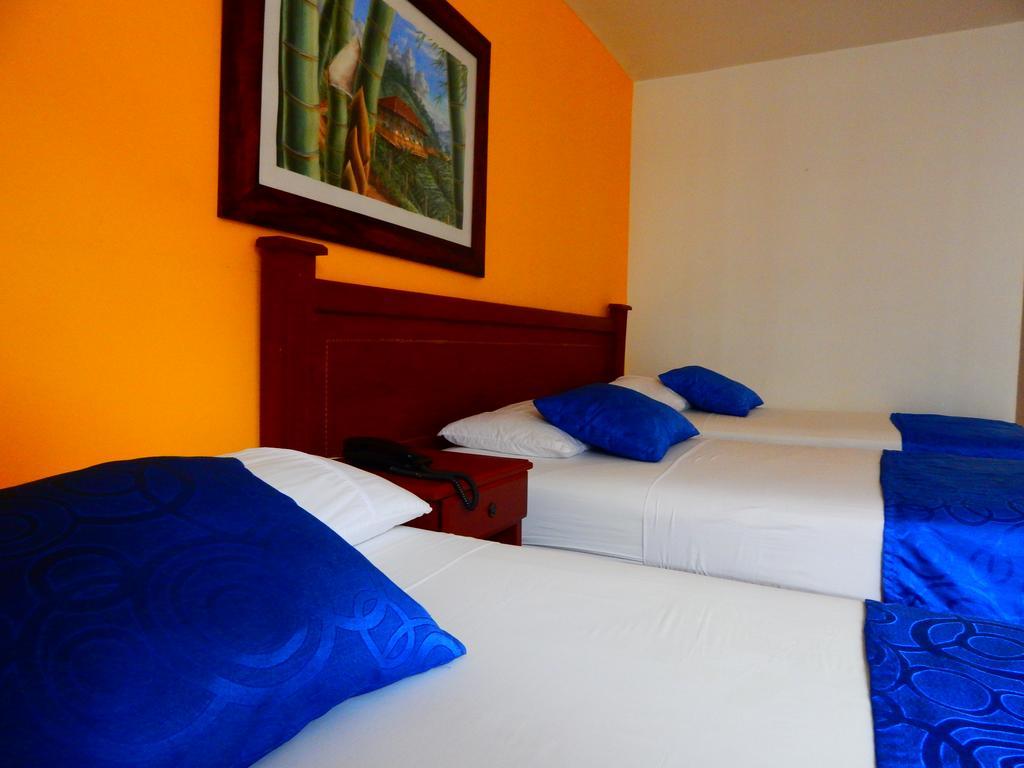 Hotel Castillo Real 아르메니아 외부 사진